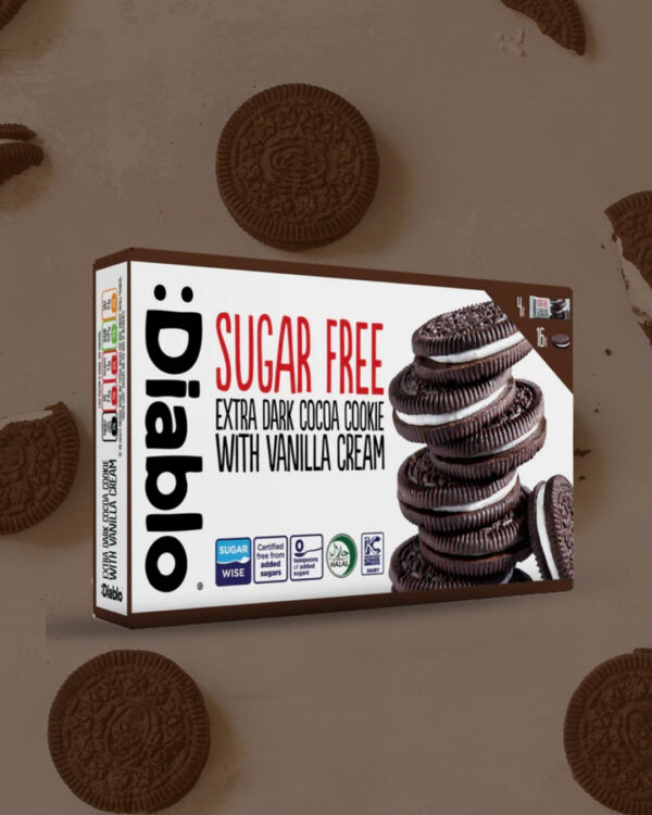 Extra Dark Cocoa Flavour Sandwich Cookie with Vanilla Cream (176g)